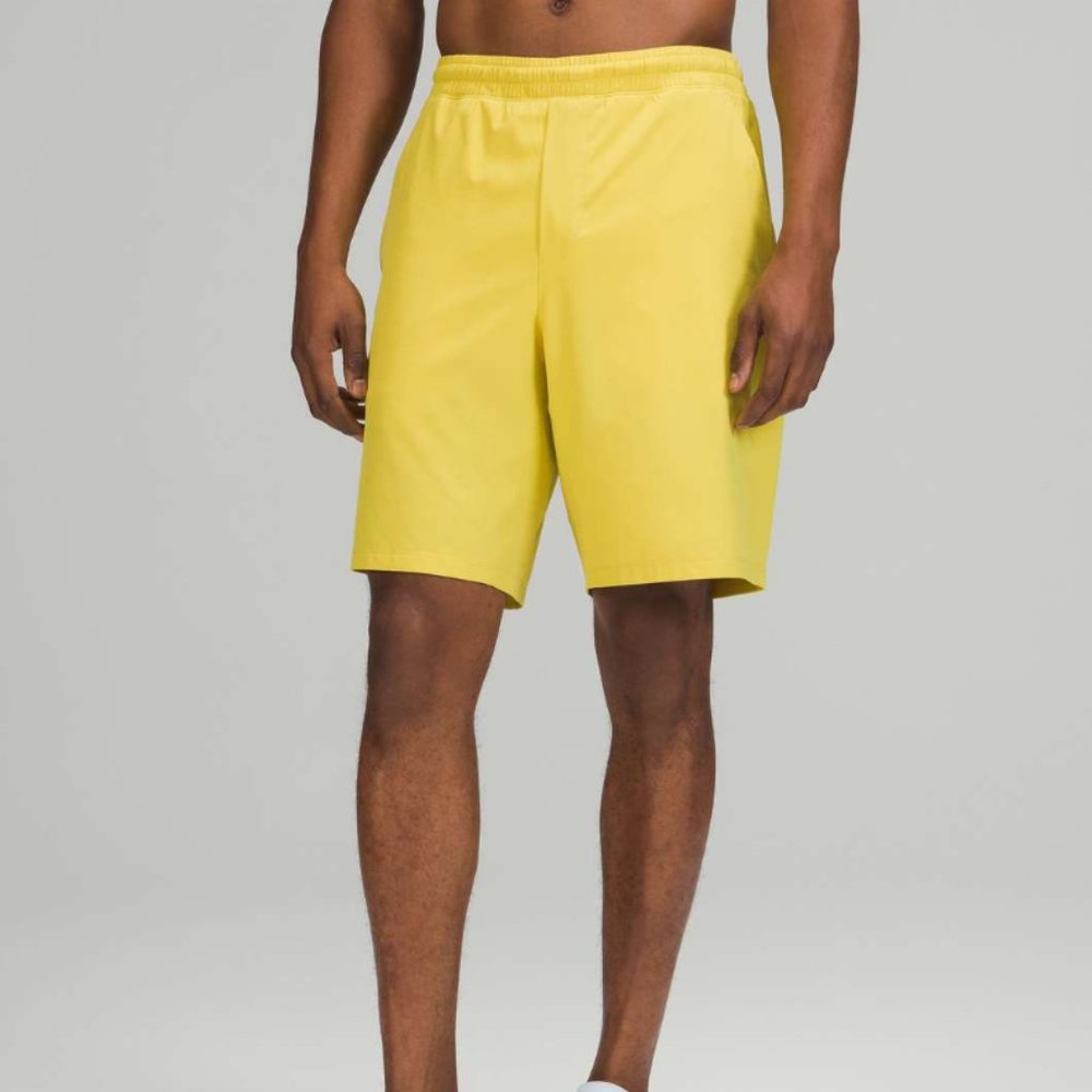 Lululemon Men's Lined Pace Breaker Shorts MEDIUM (7" Hemmed)